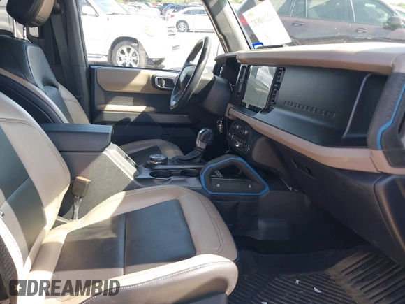 2023 Ford Bronco с VIN 1FMEE5DP0PLB60332, выставлен на аукционе IAAI как лот 42200832 с пробегом 54 921 миль миль и . История ставок и продаж доступна на DreamBid. Изображение 5.