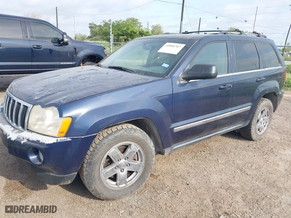 2006 Jeep Grand Cherokee Limited with VIN 1J4HS58N46C117401, listed as a IAAI auction lot 42041767 with 174,163 mi miles. Bid and sale history available at carsss.com. Image 2.