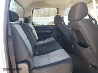 2009 Chevrolet Silverado 1500 LS with VIN 3GCEC13C49G117064, listed as a Copart auction lot 87975735 with 268,101 mi miles and Salvage Title. Bid and sale history available at carsss.com. Image 11.