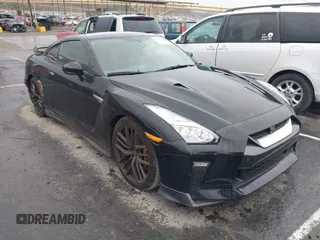 2017 Nissan GT-R Premium z VIN JN1AR5EFXHM820257, wystawiony jako IAAI lot #41367391 z przebiegiem Nie podano mil oraz . Historia ofert i sprzedaży dostępna na DreamBid. Obrazek 1.