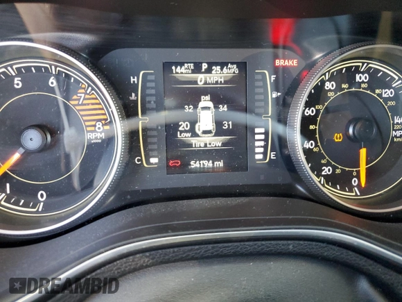 2020 Jeep Cherokee Latitude Plus z VIN 1C4PJMLX9LD636733, wystawiony jako Copart lot #86963844 z przebiegiem 54 194 mil mil oraz Szkoda całkowita • Salvage title. Historia ofert i sprzedaży dostępna na DreamBid. Obrazek 9.