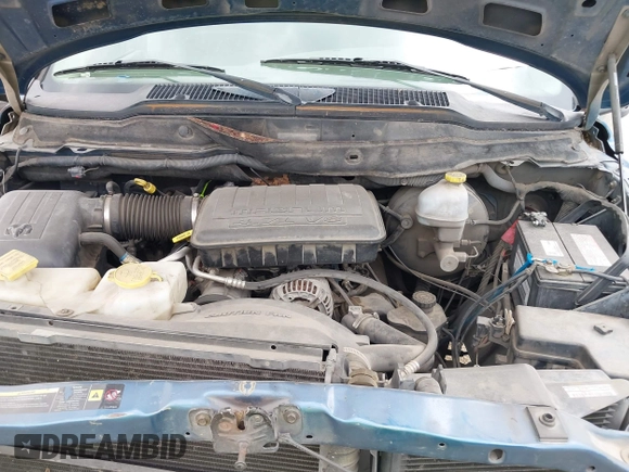 2005 Dodge 1500 SLT with VIN 1D7HA18N05S207978, listed as a IAAI auction lot 42072297 with 194,699 mi miles. Bid and sale history available at carsss.com. Image 10.