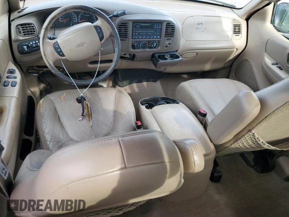 1999 Ford F-250 z VIN 1FTRX27LXXKA16798, wystawiony jako Copart lot #45242115 z przebiegiem Nie podano mil oraz Szkoda całkowita • Salvage title. Historia ofert i sprzedaży dostępna na DreamBid. Obrazek 8.
