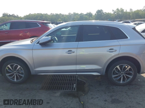 2021 Audi Q5 Premium with VIN WA1AAAFY4M2004691, listed as a IAAI auction lot 42393635 with 17,802 mi miles and . Bid and sale history available at DreamBid. Image 14.