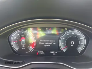 2021 Audi Q5 Premium Plus with VIN WA1BAAFY6M2015664, listed as a IAAI auction lot 41860435 with 26,088 mi miles. Bid and sale history available at carsss.com. Image 7.