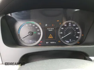 2016 Hyundai Sonata Hybrid SE with VIN KMHE24L17GA011637, listed as a Copart auction lot 73576332 with 170,747 mi miles. Bid and sale history available at carsss.com. Image 9.