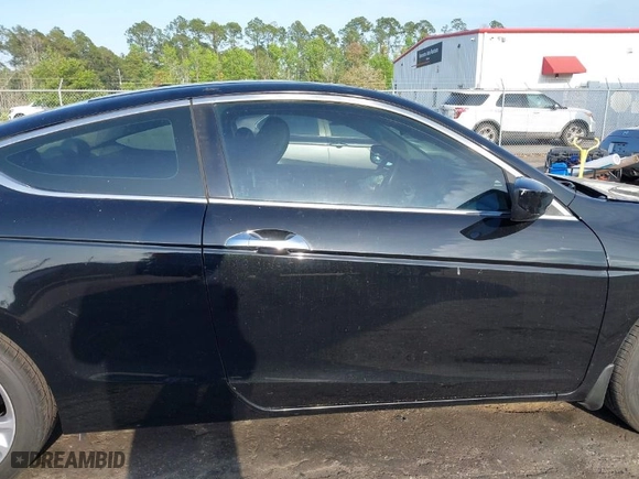 2012 Honda Accord Cpe EX-L with VIN 1HGCS2B86CA003491, listed as a IAAI auction lot 41938452 with 191,888 mi miles. Bid and sale history available at carsss.com. Image 14.
