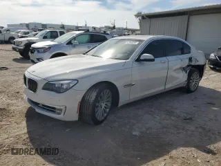 2013 BMW 7 Series 740Li with VIN WBAYE4C58DD137041, listed as a Copart auction lot 42958295 with 209,290 mi miles and Salvage title. Bid and sale history available at DreamBid. Image 1.