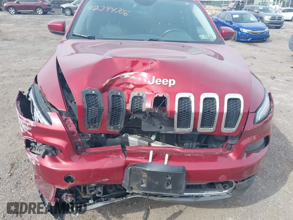 2014 Jeep Cherokee Limited with VIN 1C4PJMDS3EW226813, listed as a IAAI auction lot 42344306 with 161,790 mi miles and . Bid and sale history available at DreamBid. Image 6.