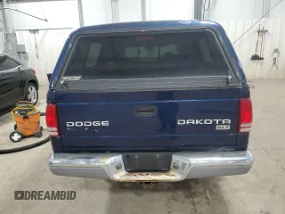 2004 Dodge Dakota SLT with VIN 1D7HG48N74S729943, listed as a Copart auction lot 55518285 with 179,191 mi miles and Clean Title. Bid and sale history available at carsss.com. Image 6.