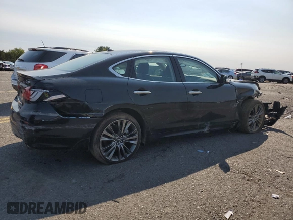 2019 Infiniti Q70 Luxe with VIN JN1BY1AR6KM585945, listed as a Copart auction lot 42006195 with 38,468 mi miles and Salvage title. Bid and sale history available at DreamBid. Image 3.