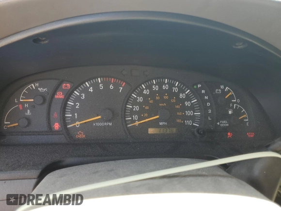 2004 Toyota Tundra SR5 with VIN 5TBDT44104S444316, listed as a Copart auction lot 49305325 with 113,781 mi miles and Salvage Title. Bid and sale history available at DreamBid. Image 9.