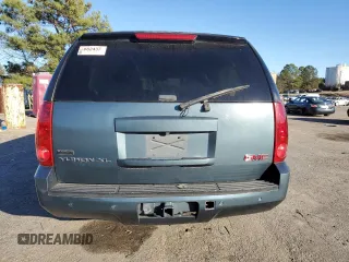 2008 GMC Yukon XL SLT 4SB with VIN 1GKFC16028J141077, listed as a Copart auction lot 42643305 with Not Provided miles and Salvage Title. Bid and sale history available at carsss.com. Image 6.