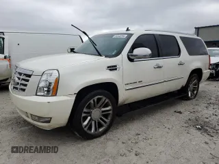 2011 Cadillac Escalade ESV Premium z VIN 1GYS4JEF4BR176204, wystawiony jako Copart lot #84543284 z przebiegiem 236 317 mil mil oraz Czysty tytuł • Clean title. Historia ofert i sprzedaży dostępna na DreamBid. Obrazek 1.