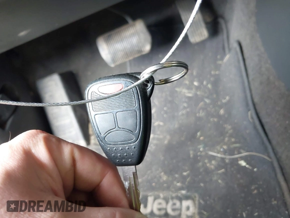 2016 Jeep Compass High Altitude with VIN 1C4NJDEB0GD546305, listed as a IAAI auction lot 42371770 with 158,486 mi miles and . Bid and sale history available at DreamBid. Image 11.