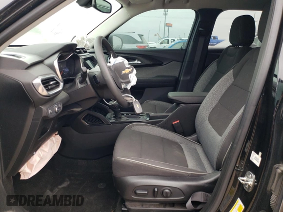 2022 Chevrolet TrailBlazer LT with VIN KL79MPSL2NB083869, listed as a Copart auction lot 66337784 with 42,888 mi miles and Salvage Title. Bid and sale history available at DreamBid. Image 7.