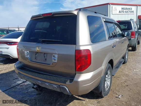 2004 Honda Pilot EX with VIN 2HKYF18574H578967, listed as a IAAI auction lot 41622715 with 150,803 mi miles. Bid and sale history available at carsss.com. Image 6.