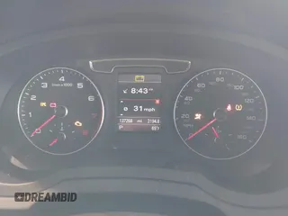 2016 Audi Q3 Premium Plus z VIN WA1EFCFS4GR014823, wystawiony jako IAAI lot #42247906 z przebiegiem 137 268 mil mil oraz . Historia ofert i sprzedaży dostępna na DreamBid. Obrazek 7.