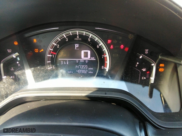 2018 Honda CR-V LX with VIN 2HKRW5H32JH401507, listed as a IAAI auction lot 41625389 with 147,359 mi miles. Bid and sale history available at carsss.com. Image 7.