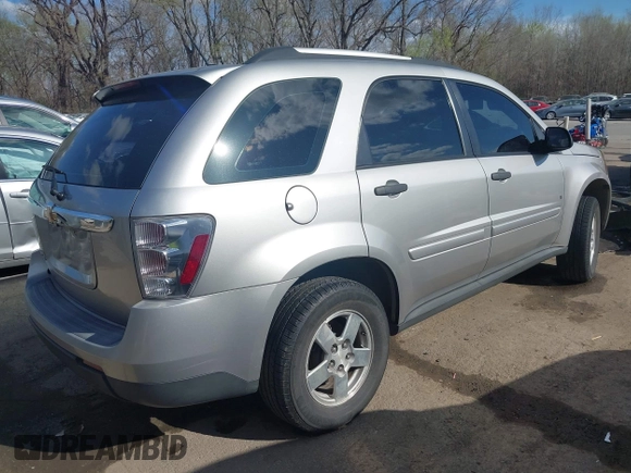 2008 Chevrolet Equinox LS with VIN 2CNDL23F286286663, listed as a IAAI auction lot 41913258 with 67,772 mi miles. Bid and sale history available at carsss.com. Image 4.