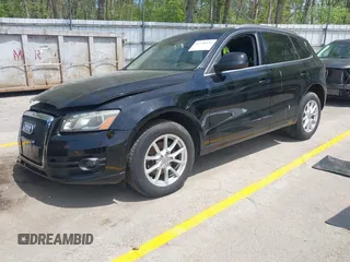 2009 Audi Q5 Premium Plus z VIN WA1KK78RX9A052428, wystawiony jako IAAI lot #42248151 z przebiegiem 169 578 mil mil oraz . Historia ofert i sprzedaży dostępna na DreamBid. Obrazek 2.