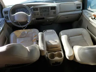 2001 Ford Excursion Limited with VIN 1FMNU42S01ED72891, listed as a Copart auction lot 89221445 with 16,990 mi miles and Clean title. Bid and sale history available at DreamBid. Image 8.