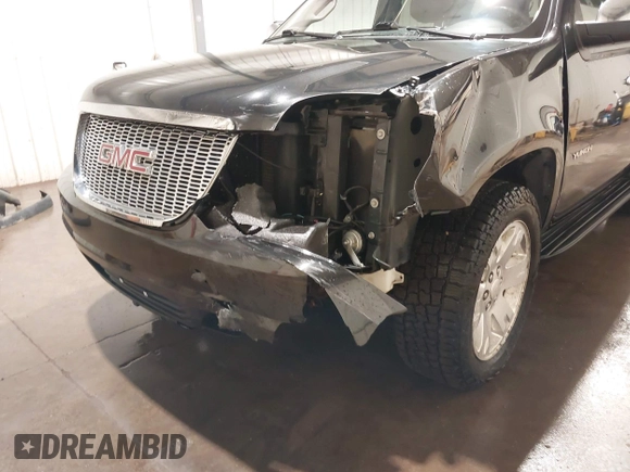 2011 GMC Yukon SLT with VIN 1GKS2CE04BR145686, listed as a IAAI auction lot 41909122 with 105,574 mi miles and . Bid and sale history available at DreamBid. Image 6.