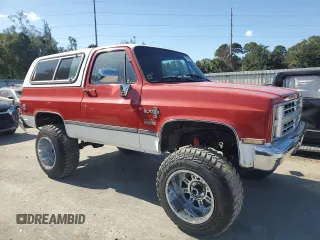 1987 Chevrolet Blazer z VIN 1GNEV18K6HF177428, wystawiony jako Copart lot #76925604 z przebiegiem 71 619 mil mil oraz Czysty tytuł • Clean title. Historia ofert i sprzedaży dostępna na DreamBid. Obrazek 4.