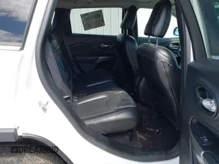 2019 Jeep Cherokee Limited with VIN 1C4PJMDN9KD173231, listed as a IAAI auction lot 41834562 with 133,777 mi miles. Bid and sale history available at carsss.com. Image 8.