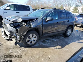 2021 Toyota RAV4 LE with VIN 2T3F1RFV3MW146912, listed as a Copart auction lot 45193955 with 40,035 mi miles and Salvage Title. Bid and sale history available at carsss.com. Image 1.