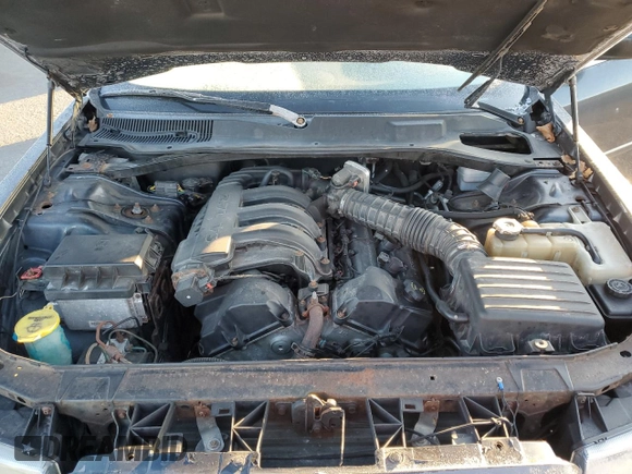 2007 Chrysler 300 with VIN 2C3LA43R77H813082, listed as a Copart auction lot 85783934 with 155,200 mi miles and Clean Title. Bid and sale history available at carsss.com. Image 11.