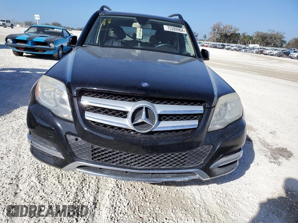 2013 Mercedes-Benz GLK 350 with VIN WDCGG5HB5DG025139, listed as a Copart auction lot 75389904 with Not Provided miles and Salvage Title. Bid and sale history available at DreamBid. Image 5.
