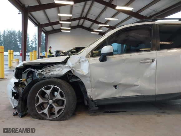 2016 Subaru Forester 2.0XT Premium with VIN JF2SJGDC9GH550555, listed as a IAAI auction lot 41781267 with 138,230 mi miles. Bid and sale history available at carsss.com. Image 6.