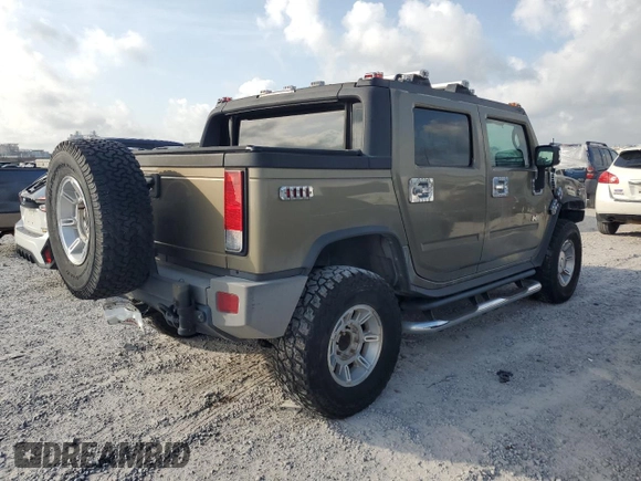 2006 Hummer H2 z VIN 5GRGN22U46H107234, wystawiony jako Copart lot #54389475 z przebiegiem Nie podano mil oraz Czysty tytuł • Clean title. Historia ofert i sprzedaży dostępna na DreamBid. Obrazek 3.