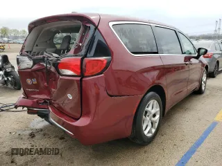 2017 Chrysler Pacifica Touring L with VIN 2C4RC1BG4HR844767, listed as a Copart auction lot 52745525 with 98,412 mi miles and Salvage Title. Bid and sale history available at DreamBid. Image 3.