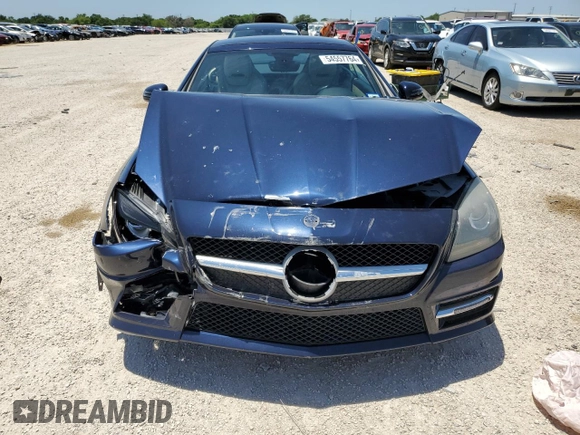2016 Mercedes-Benz SLK 300 z VIN WDDPK3JA8GF122653, wystawiony jako Copart lot #54557764 z przebiegiem Nie podano mil oraz . Historia ofert i sprzedaży dostępna na DreamBid. Obrazek 5.