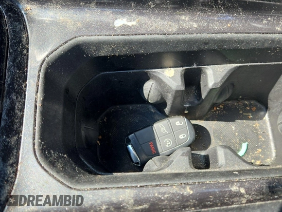 2022 Jeep Compass Latitude z VIN 3C4NJDBB2NT205936, wystawiony jako IAAI lot #42885857 z przebiegiem 39 157 mil mil oraz . Historia ofert i sprzedaży dostępna na DreamBid. Obrazek 15.