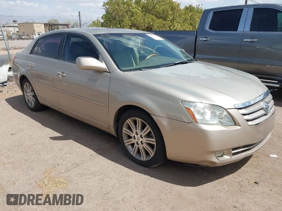 2007 Toyota Avalon XL with VIN 4T1BK36B27U208117, listed as a IAAI auction lot 41924286 with 114,458 mi miles. Bid and sale history available at carsss.com. Image 1.