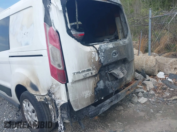 2016 Ford Transit Connect XLT с VIN NM0LE7F77G1284174, выставлен на аукционе IAAI как лот 39430119 с пробегом Не указан миль и . История ставок и продаж доступна на DreamBid. Изображение 6.