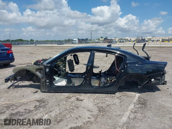 2019 Dodge Charger Scat Pack with VIN 2C3CDXGJ0KH635697, listed as a IAAI auction lot 41924121 with Not Provided miles and . Bid and sale history available at DreamBid. Image 13.