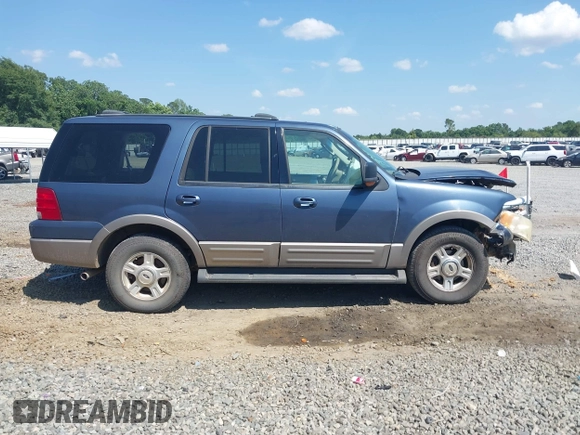 2003 Ford Expedition Eddie Bauer с VIN 1FMEU17L53LA36765, выставлен на аукционе IAAI как лот 42317731 с пробегом 141 861 миль миль и . История ставок и продаж доступна на DreamBid. Изображение 13.