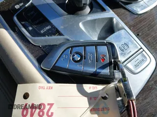 2018 BMW 7 Series 740i xDrive with VIN WBA7E4C54JGV23736, listed as a IAAI auction lot 41457470 with 70,243 mi miles. Bid and sale history available at carsss.com. Image 11.