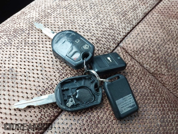 2012 Ford Expedition XLT с VIN 1FMJU1H57CEF46926, выставлен на аукционе IAAI как лот 42200761 с пробегом 256 102 миль миль и . История ставок и продаж доступна на DreamBid. Изображение 11.