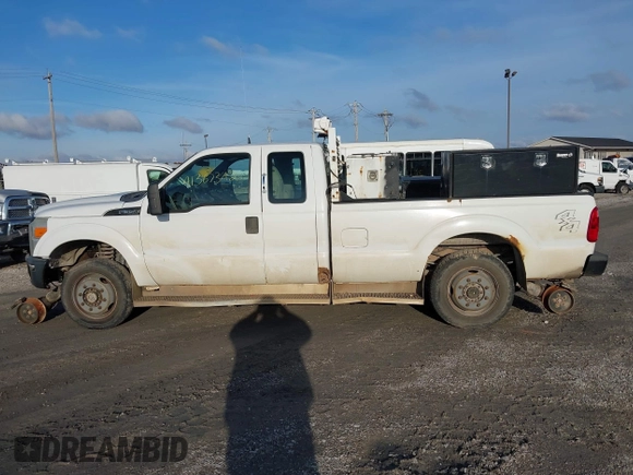 2011 Ford F-350 with VIN 1FT7X3B6XBEA80460, listed as a IAAI auction lot 41367342 with 348,242 mi miles and . Bid and sale history available at DreamBid. Image 15.