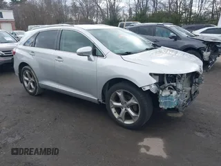 2013 Toyota Venza LE with VIN 4T3BK3BB6DU090971, listed as a IAAI auction lot 41633867 with 134,221 mi miles. Bid and sale history available at carsss.com. Image 1.