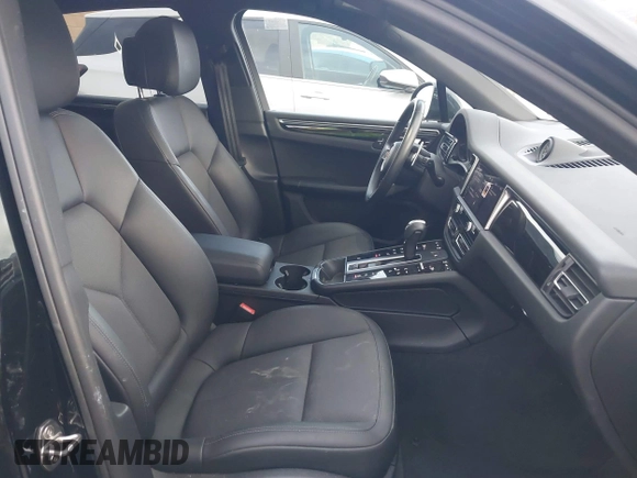 2022 Porsche Macan z VIN WP1AA2A59NLB06264, wystawiony jako IAAI lot #41498822 z przebiegiem 15 701 mil mil oraz . Historia ofert i sprzedaży dostępna na DreamBid. Obrazek 5.