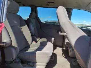 2002 Chrysler Town & Country eL with VIN 2C4GP34322R644608, listed as a Copart auction lot 46716585 with 218,557 mi miles and Clean Title. Bid and sale history available at carsss.com. Image 11.