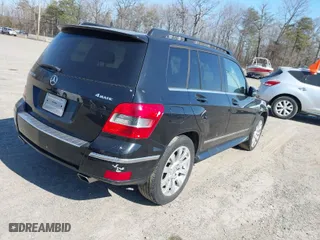 2010 Mercedes-Benz GLK-Class GLK 350 with VIN WDCGG8HB8AF374170, listed as a IAAI auction lot 41714131 with 1 mi miles. Bid and sale history available at carsss.com. Image 4.