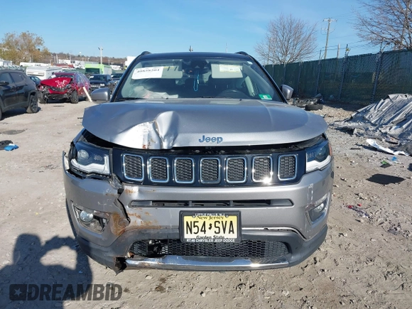 2018 Jeep Compass Limited with VIN 3C4NJDCB8JT246385, listed as a IAAI auction lot 40858204 with Not provided miles and . Bid and sale history available at DreamBid. Image 11.