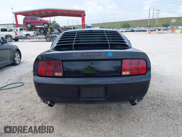 2007 Ford Mustang GT Deluxe with VIN 1ZVFT82HX75212885, listed as a IAAI auction lot 41451483 with 158,566 mi miles. Bid and sale history available at carsss.com. Image 16.